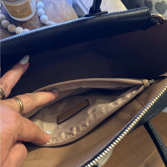 Michael Kors Tote / Laptop Bag - Picture 6 of 16